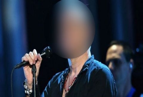 Διάσημος τραγουδιστής ΑΠΟΚΑΛΥΠΤΕΙ: ”Πέθανα για λίγα λεπτά και…” (PHOTOS)