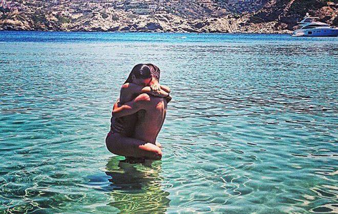 Η πιο ερωτική φωτό που έχουμε δει ποτέ- Η εστεμμένη και ο μπασκετμπολίστας