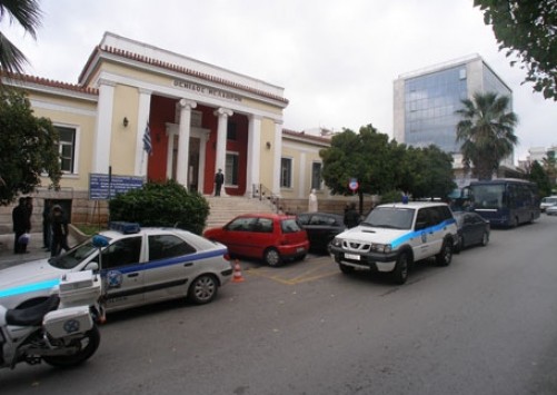 ΧΑΛΚΙΔΑ : Φονικό μεταξύ ομοφυλοφίλων με 28 μαχαιριές!