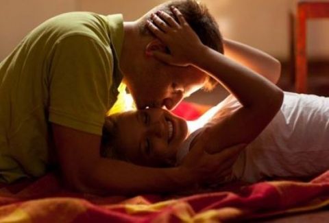 Συγκινητική εξομολόγηση ενός μπαμπά: «Λατρεύω το σώμα της γυναίκας μου μετά την εγκυμοσύνη γιατί…»