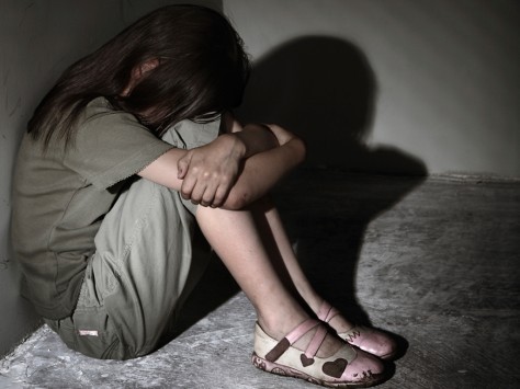 Θεσσαλονίκη: Δάσκαλος αποπλάνησε 10 μαθήτριες – Σοκάρουν οι καταγγελίες και η σύλληψή του!