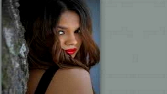 Η sexy εμφάνιση της Πηνελόπη Πλάκα!!! (PHOTOS)