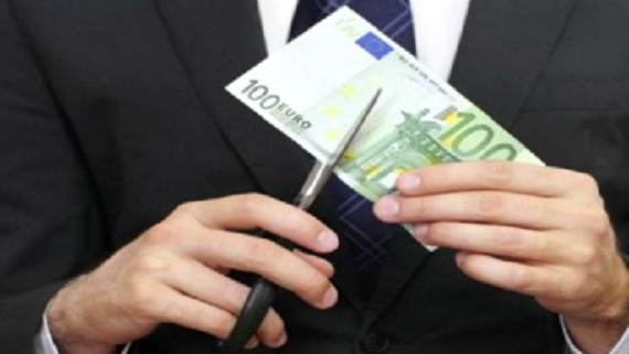 -17% στις συντάξεις??? ΕΛΕΟΣ!!!