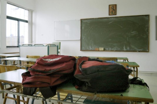 Εννιάχρονο κοριτσάκι μπήκε στο χειρουργείο λόγω… bullying! – Της έκαναν τη ζωή μαρτύριο και το σχολείο αδιαφορούσε καταγγέλουν οι γονείς
