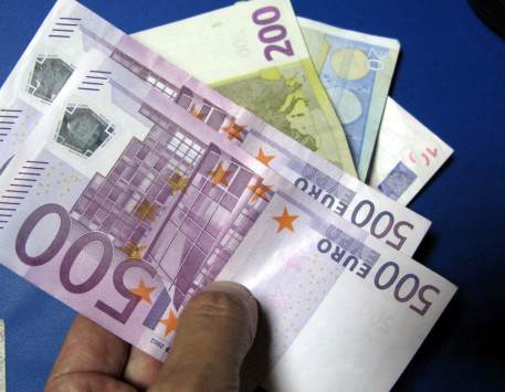 Επιδόματα τέλος! Ποια καταργούνται άμεσα – Ποιοι και πόσα χρήματα χάνουν