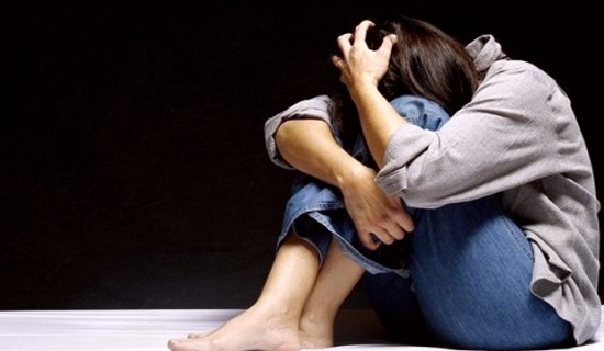 Γιατί ο19χρονος που βίασε ανήλικη 12 ετών αφέθηκε ελεύθερος ???