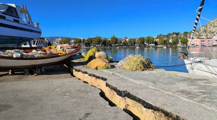 H Zάκυνθος μετράει τις “πληγές” της από τον σεισμό