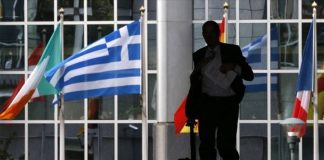 Κόκκινα δάνεια και προϋπολογισμός στο μικροσκόπιο των δανειστών