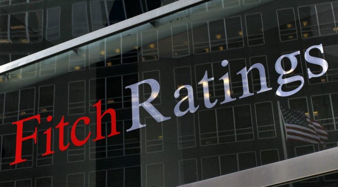 Ο Fitch αναβαθμίζει καλυμμένα ομόλογα ελληνικών τραπεζών