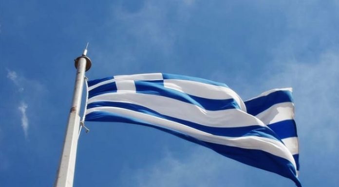 Αμφίβολο αν η Ελλάδα θα τα καταφέρει χωρίς νέο πακέτο βοήθειας