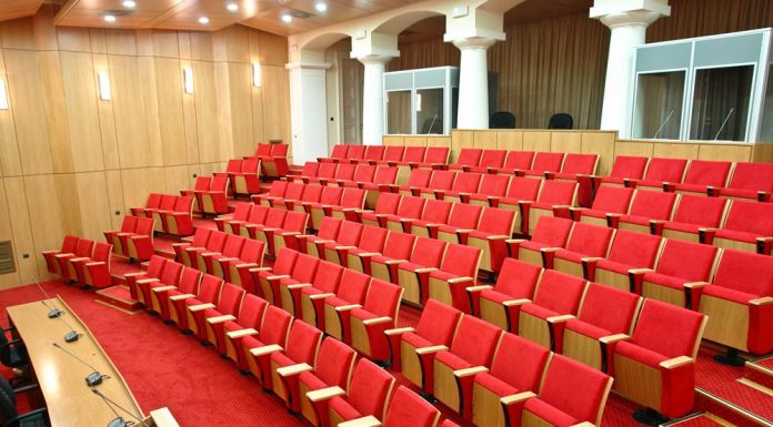 Ξεκινούν αύριο οι αιτήσεις μετεγγραφών φοιτητών