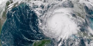 Κυκλώνας Μάικλ: “Εκκενώνεται” η Φλόριντα!