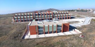 Πειθαρχική δίωξη σε βάρος του καθηγητή που χρηματιζόταν