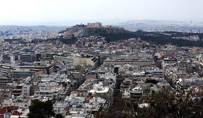 Το δημόσιο πετάει στο δρόμο πολίτες – Διεκδικεί δεκάδες οικόπεδα με Βασιλικό Διάταγμα του 1918