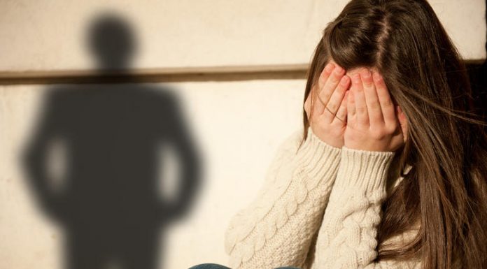 Κρήτη: Στον ανακριτή 43χρονος που νάρκωνε τον πατέρα και βίαζε την 13χρονη κόρη του!