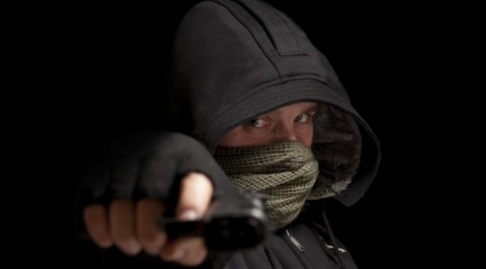 Σε μάστιγα εξελίσσονται οι ληστρικές επιθέσεις κακοποιών στο Μενίδι