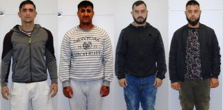 Οι 8 ληστές που έκλεβαν σπίτια με ορμητήριο καταυλισμούς σε Αχαρνές και Άνω Λιόσια