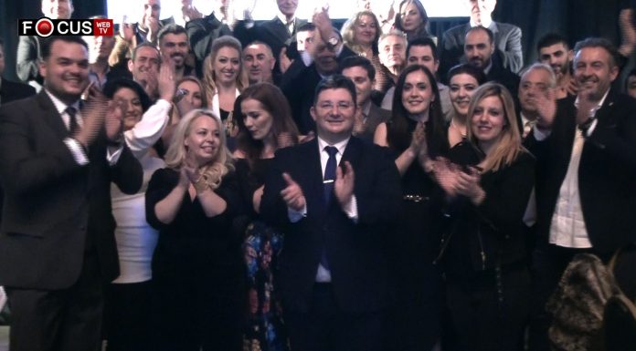 Ο Σπύρος Βρεττός και η δημοτική παράταξη «ΑΧΑΡΝΕΣ -ΥΠΕΡΗΦΑΝΟΣ ΔΗΜΟΣ» υπόσχονται έναν δήμο πρωταγωνιστή και υπερήφανο!