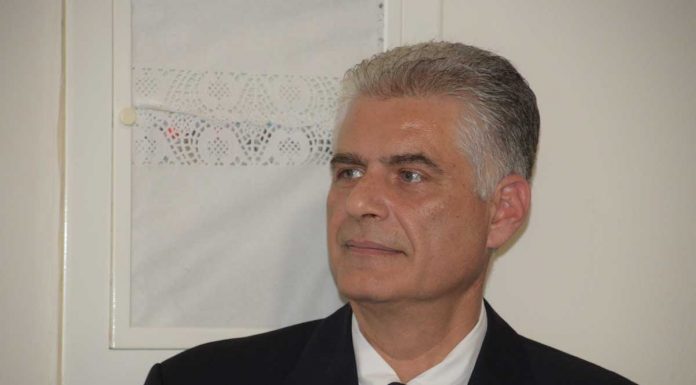 Ο Οδυσσέας Καμπόλης έδωσε το εναρκτήριο λάκτισμα για τον δημαρχιακό θώκο στον δήμο Αχαρνών