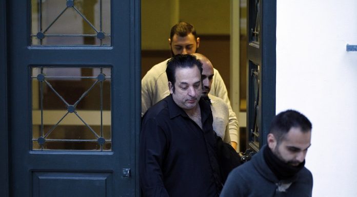 Αποφυλακίζεται ο Ριχάρδος ύστερα από απίστευτη γκάφα των αρχών!