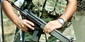 Σοκ στη Λάρισα – Λοχίας «γάζωσε» δυο σπίτια με μπαλωθιές!