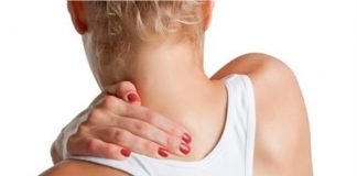 Ψύξη στον αυχένα: Τι να κάνετε για να φύγει πιο γρήγορα ο πόνος