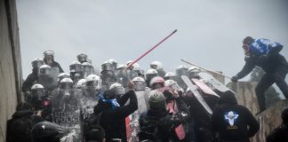 Κυνική ομολογία Γεροβασίλη: «Οι κουκουλοφόροι μέσα στη Βουλή ήταν αστυνομικοί»