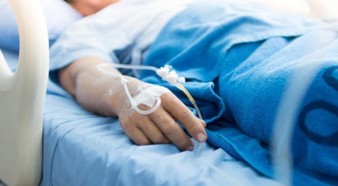 Σε έξαρση η εποχική γρίπη με 4 νεκρούς – Ανεπαρκή τα κρεβάτια σε ΜΕΘ