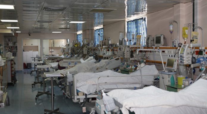 Στην «εντατική» η υγεία: Στην αναμονή 45 ασθενείς για κρεβάτι σε ΜΕΘ!