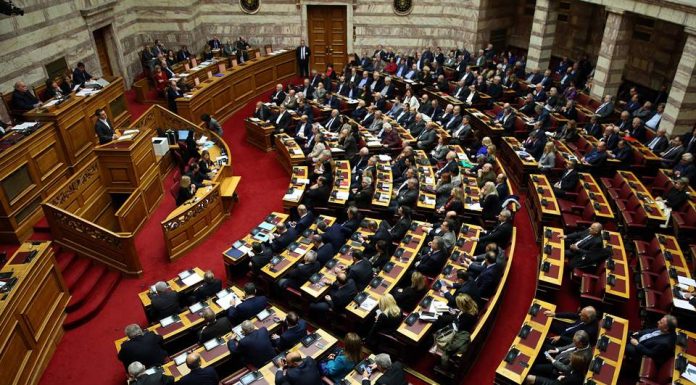 Συμφωνία των Πρεσπών: Τα 152 «ναι» που φαίνεται να έχει «κλειδώσει» η κυβέρνηση