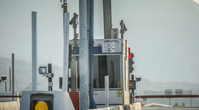 Κάμερες στα διόδια και τσουχτερά πρόστιμα για όσους δεν πληρώνουν!