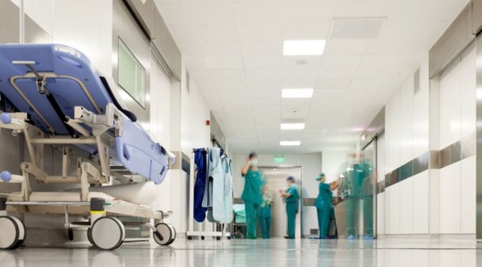 Σε έξαρση η γρίπη στην Ελλάδα: Όλα όσα πρέπει να γνωρίζετε για τη λοίμωξη και το εμβόλιο