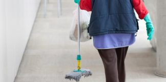 Πρέβεζα: Μητέρα 13 παιδιών καταδικάστηκε επειδή πλαστογράφησε απολυτήριο δημοτικού για να δουλέψει ως καθαρίστρια!