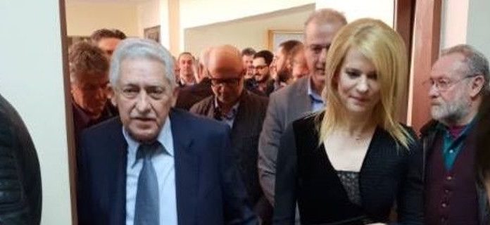 Στα Γιαννιτσά έκαναν 16 προληπτικές προσαγωγές και έκλεισαν δρόμους για να προστατέψουν Κουβέλη και Τζάκρη!