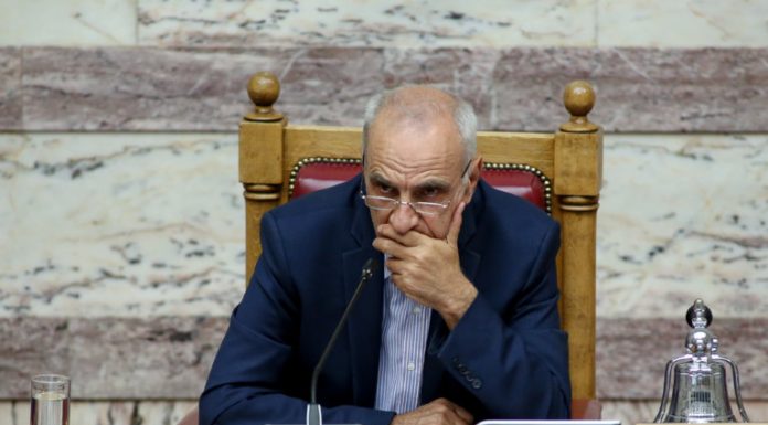 Αποδοκίμασαν τον Βαρεμένο στην Αυστραλία! Φώναζαν «προδότη» και «αλήτη»