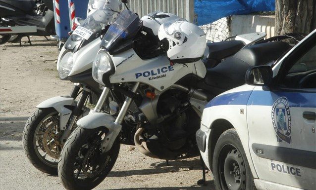 Χειροπέδες σε Ρομά που λήστευαν οδηγούς – 11 συλλήψεις και 85 προσαγωγές