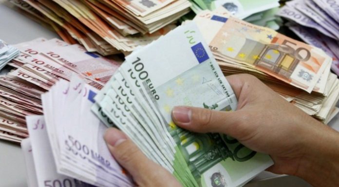 Προνοιακά και διατροφικά επιδόματα: Πότε θα έχουν καταβληθεί τα ποσά σε όλους τους δικαιούχους