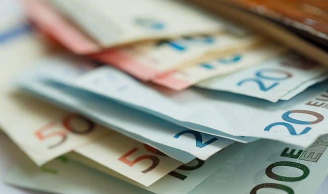 Οι αλλαγές που έρχονται για τις συντάξεις χηρείας