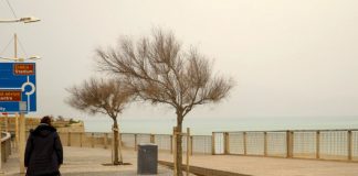 Καιρός : Θα πνιγούμε στη σκόνη – Που θα βρέξει