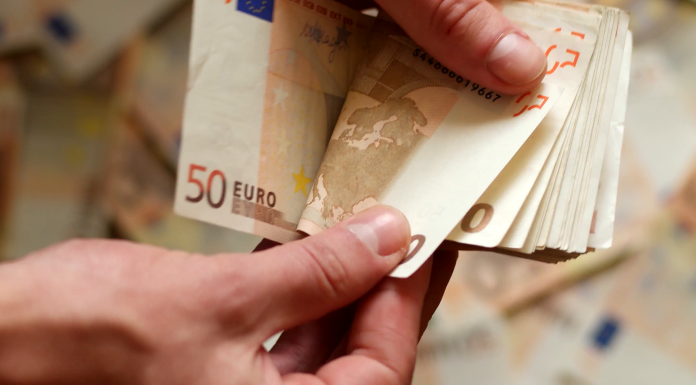 Αναδρομικά: Ποιοι συνταξιούχοι δικαιούνται έως 6.200 ευρώ!