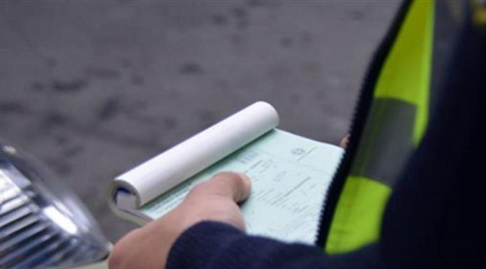Απίστευτο και όμως ελληνικό – Πρόστιμο για παράνομη στάθμευση σε… 12χρονο!