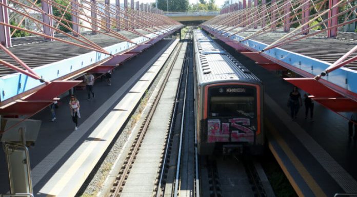 Μαρτυρία σοκ για την αυτοκτονία της 14χρονης στο Μοσχάτο – Είχε γίνει καταγγελία από τις 9 Μαΐου!