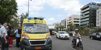 Φρικτό τροχαίο στην Πατησίων με δυο γυναίκες σε κρίσιμη κατάσταση