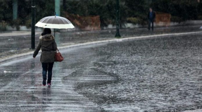 Αλλάζει ο καιρός: Έρχονται βροχές, καταιγίδες και πτώση θερμοκρασίας