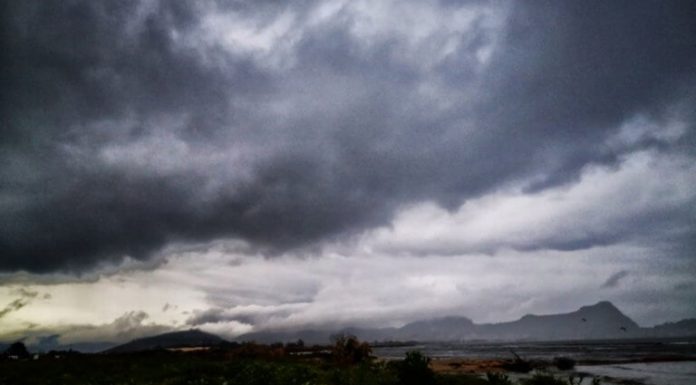 Καιρός: Βροχερό και σήμερα το σκηνικό – Άνοδος της θερμοκρασίας