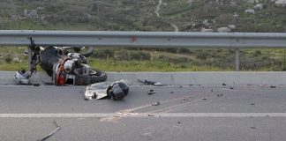 Βίντεο – γροθιά στο στομάχι για τα τροχαία – Έχεις πάει σε κηδεία 20χρονου;