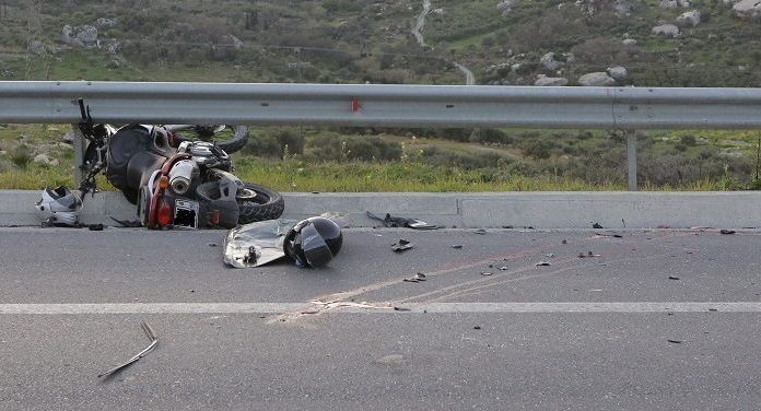 Βίντεο – γροθιά στο στομάχι για τα τροχαία – Έχεις πάει σε κηδεία 20χρονου;