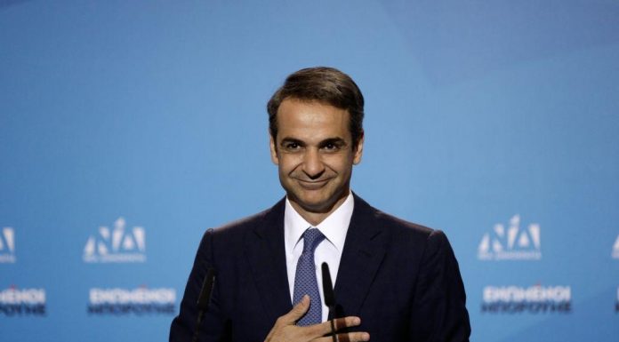 Η ορκωμοσία του Κυριάκου Μητσοτάκη – Το νέο υπουργικό συμβούλιο και τα πρώτα νομοσχέδια