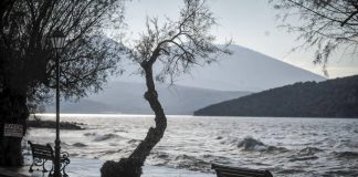 Παραμένει άστατος ο καιρός – Έρχονται βροχές με κατά τόπους καταιγίδες