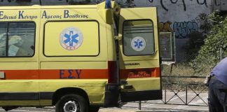 Ανέβηκε πάνω στο πεζοδρόμιο και σκότωσε την γιαγιά με το εγγονάκι